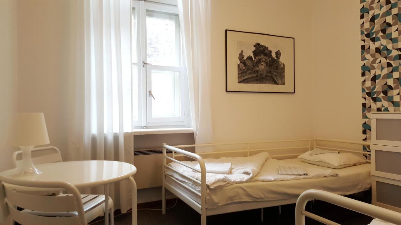 Hostel Witt Warsaw Luaran gambar