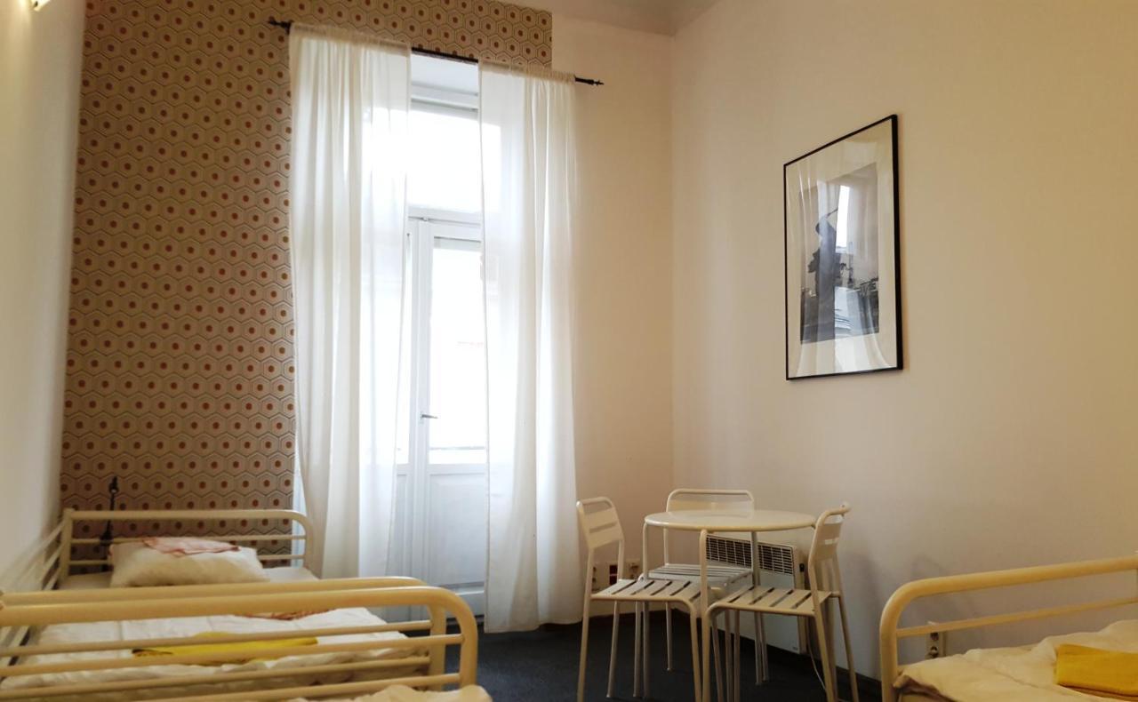 Hostel Witt Warsaw Luaran gambar