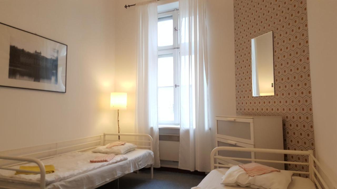 Hostel Witt Warsaw Luaran gambar