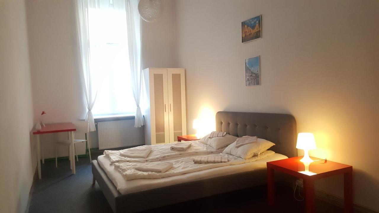 Hostel Witt Warsaw Luaran gambar